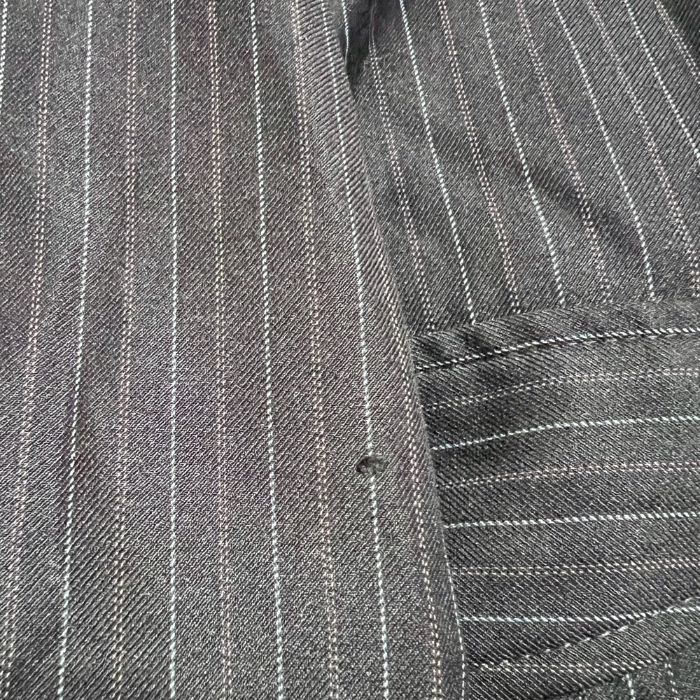 Ladies Pant Suit - Picture 16 of 16